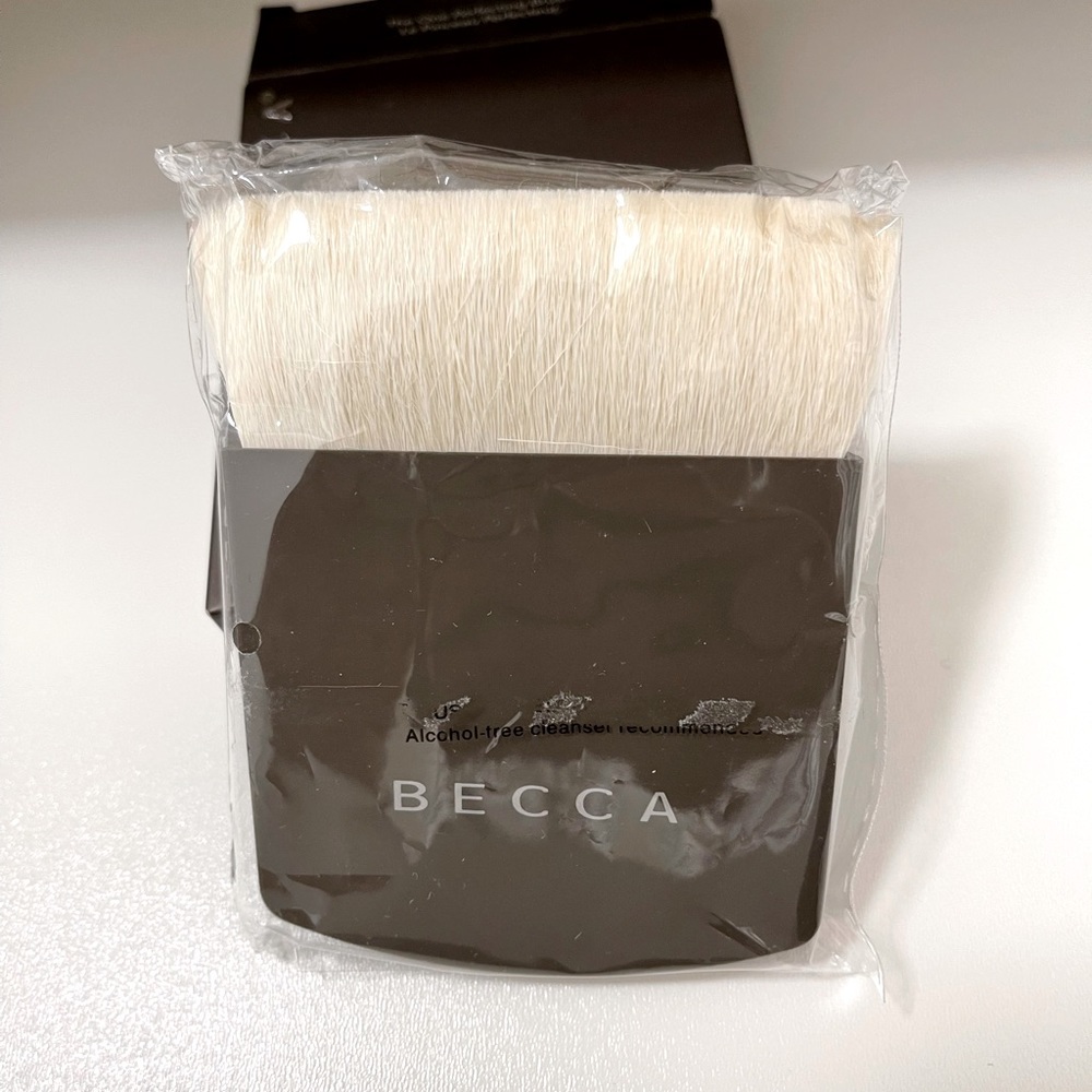BECCA The One Perfecting Brush